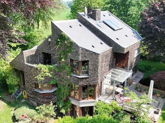 Die Lage zählt ! Großzügiges Architektenhaus im Grünen an den Rheinauen in Dormagen