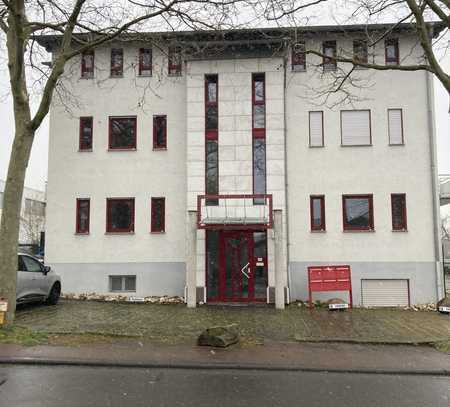 Ansprechende, gepflegte Büro- o. Praxisfläche in Limburg