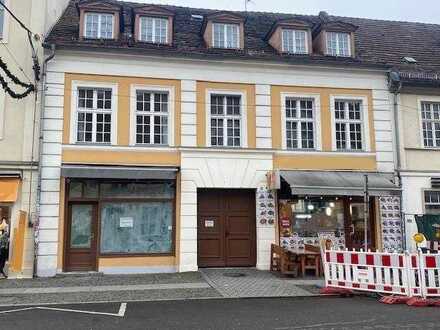 Kapitalanleger aufgepasst: Barockes Wohn- und Geschäftshaus im Herzen von Potsdam