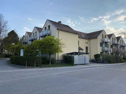 ERSTBEZUG nach Sanierung! Uninahes möbliertes Apartment mit Balkon
