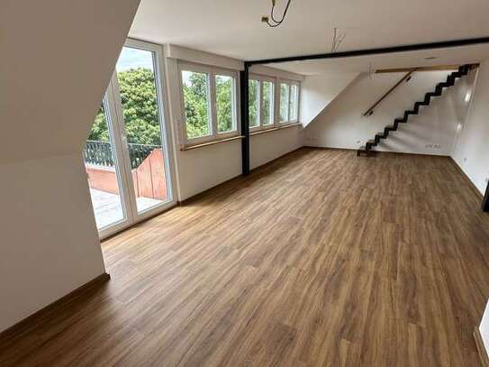 Exklusive Maisonette-Wohnung mit Seeblick und großem Balkon in Friedrichshafen