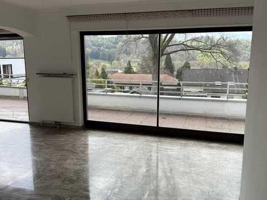 Exklusive 155 m² Terrassenwohnung zu vermieten - Luxuriöses Wohnen mit atemberaubender Aussicht