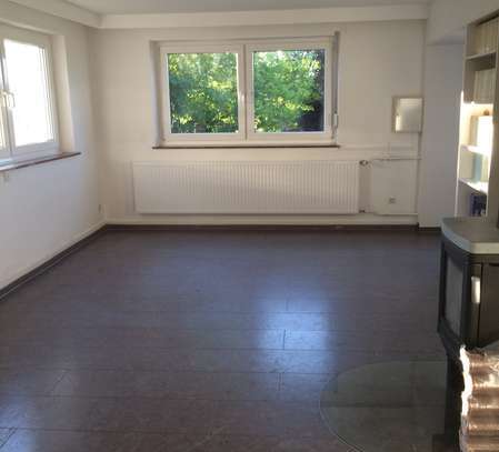 Helle 1-Zimmer-Souterrain-Wohnung in Rhein-Sieg-Kreis