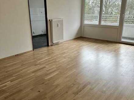 2 Zimmer Wohnung mit Balkon - alles neu und modern