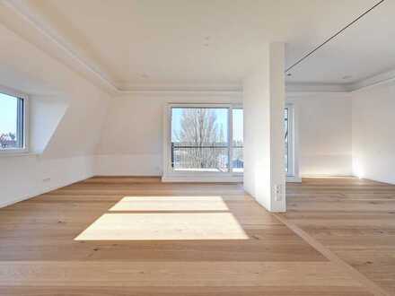 Sonnige Dachgeschosswohnung mit großem Süd/West Balkon und Zugspitzblick an der Isar - Erstbezug