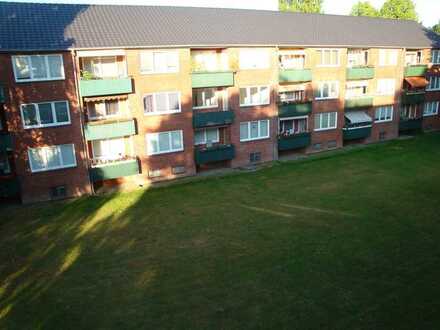 2-Zimmer-Eigentumswohnung mit gr. Essdiele, Balkon und PKW-Aussenstellplatz in Lübeck-Moisling