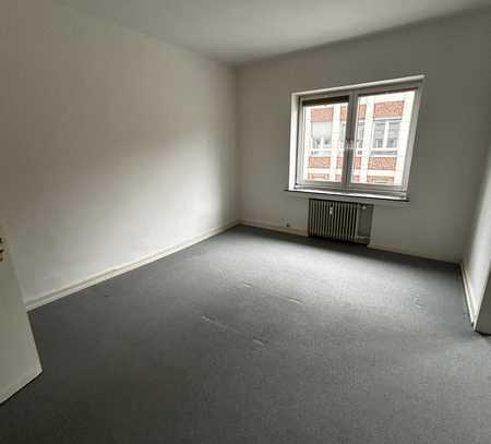 helle 3 Zimmerwohnung in zentraler Lage