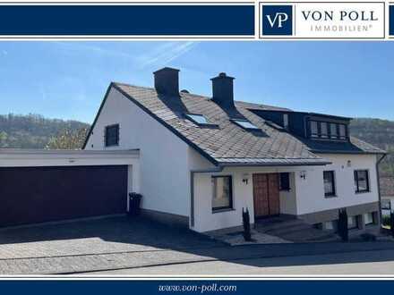 Gepflegtes und repräsentatives Einfamilienhaus mit Doppelgarage und Garten