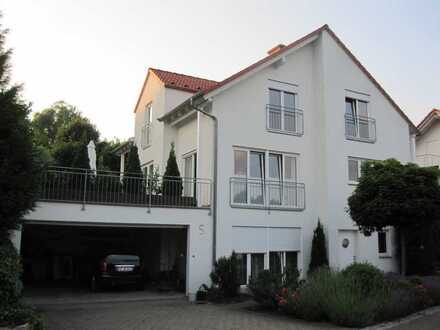 Schönes 7-Zimmer-Einfamilienhaus in herrlicher Aussichtslage &vielen Extras in Hohengehren
