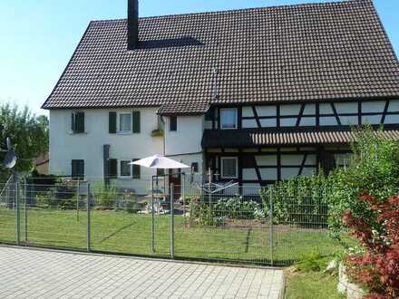 4,5-Zimmer-Altbauwohnung in Mittelstadt