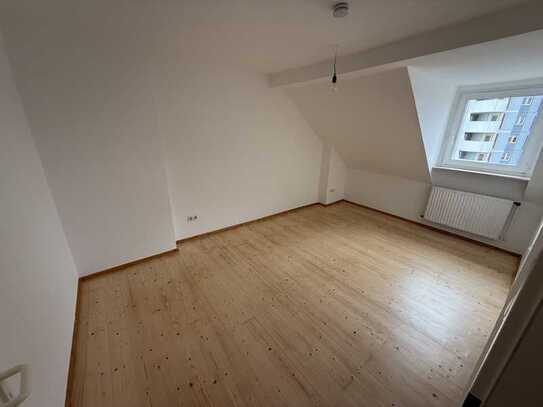 Renovierte 3 Zimmerwohnung Neustadt