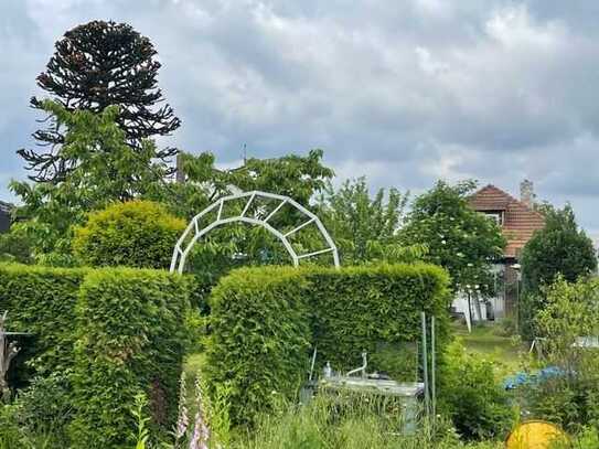 Idyllisches Gartengrundstück in Heldenbergen ******