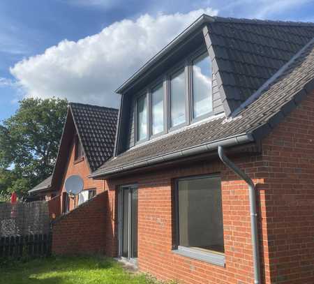 Charmantes Reihenmittelhaus mit Garten in ruhiger Lage in Jübek zu vermieten