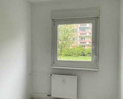 Ab sofort: 4-Zimmerwohnung mit Balkon