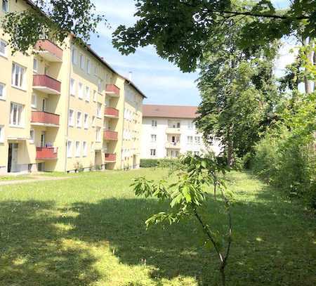 1 Zimmer-Appartement möbiliert in parkähnlicher Anlage in Stuttgart-Zuffenhausen