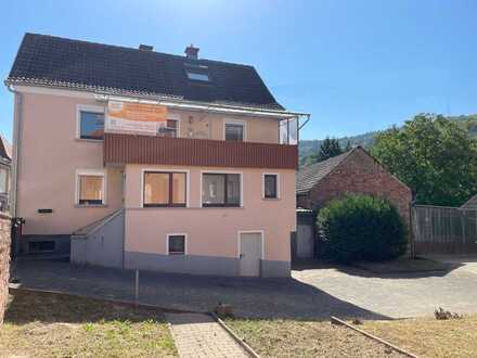 Reizendes Einfamilienhaus mit schönem Garten, sucht neue Eigentümer!
