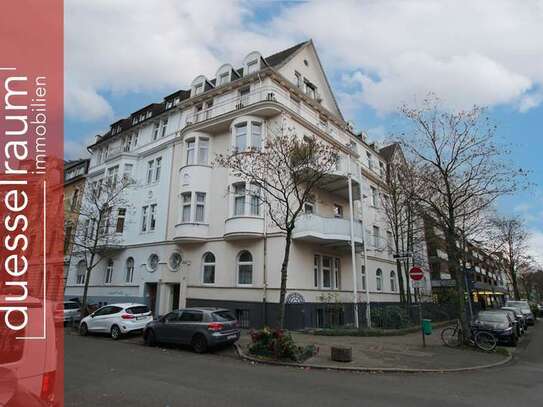 Traumhafte Altbauwohnung mit EBK, 5 Zimmern und 2 Balkonen – 150 m² purer Wohnkomfort in Top-Lage!