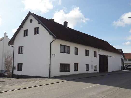 Hofstelle als Büro, Lager, Betriebswohnung