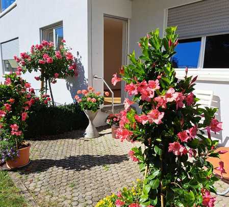 Schöne Erdgeschosswohnung mit Terrasse für 2 Personen