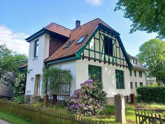 Einfamilienhaus / Zweifamilienhaus im beliebten Dichterviertel in Itzehoe zu verkaufen