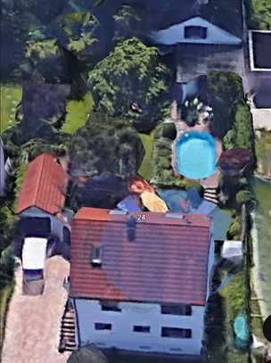 Freistehendes Einfamilienhaus mit Pool, Whirlpool und zusätzlichem Gästehaus in Neusäß