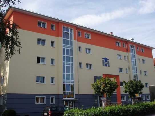 2 Zimmer Wohnung mit Balkon in zentraler Lage