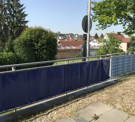 2-Zimmer-EG-Wohnung für Single mit Balkon und EBK in Erbach