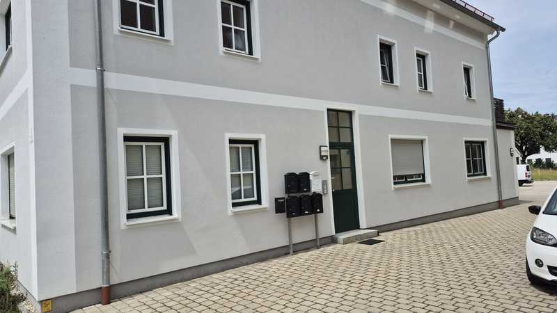                                                               4-Zimmer-Wohnung mit Balkon in Au in der Hallertau                                                       in Au (München)