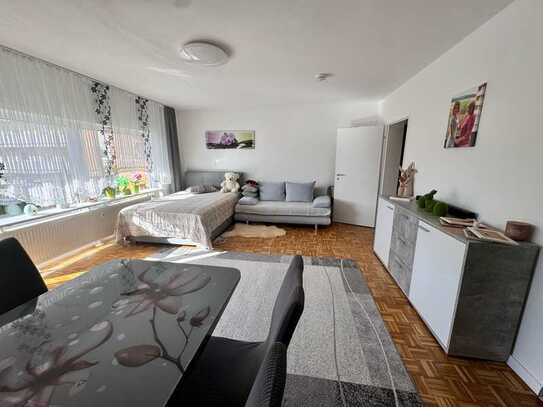 Schöne Wohnung mit Balkon in einem Mehrfamilienhaus ZU VERKAUFEN