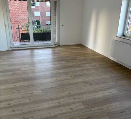 Exklusive 2-Zimmer-Wohnung mit gehobener Innenausstattung mit Balkon in Dusseldorf