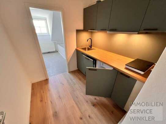 Kleines Apartment mit Küche - frisch renoviert! Zentral in Lemgo gelegen!