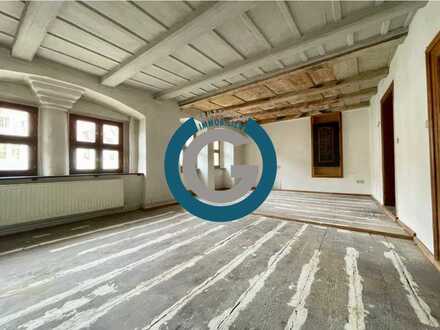 3 WOHNEBENEN INKLUSIVE DACHGESCHOSSFLÄCHE - IM HERZEN DER ALTSTADT - ZUM WOHNEN & ARBEITEN?