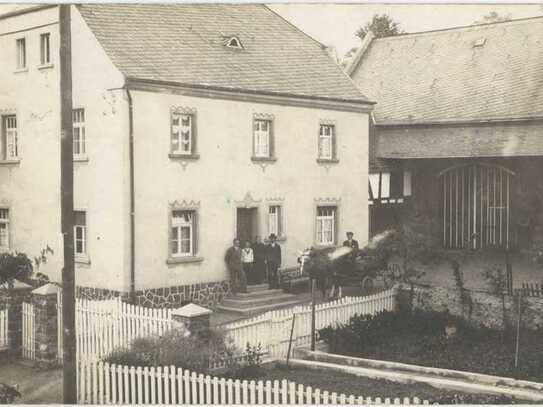 Saniert Dachgeschoss-Altbau, Charme trifft modernes Wohn-Gefühl – Deine Wohlfühl-Oase im Westerwald