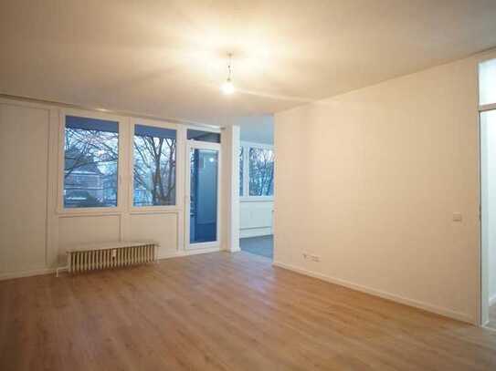 + Deine Familiennest mit Balkon + alles FRISCH renoviert! +