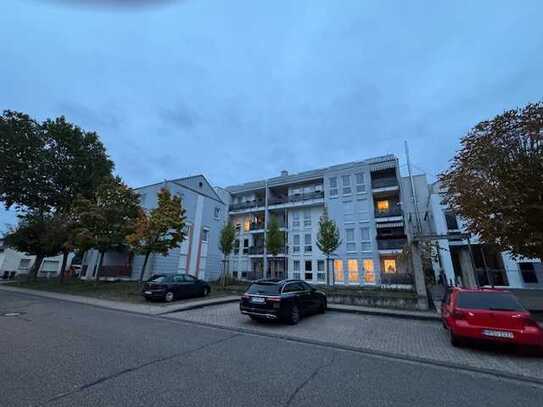 Engers Rhein, Helle Wohnung, mit tollem Blick 74qm- 3 ZKB, GWc, Balkon, Exklusiverkauf Fries Immob,