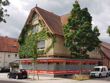 SOLIDES 3-FAMILIENHAUS MIT BÜROEINHEIT