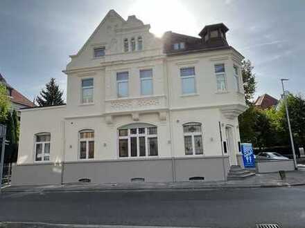 Stilvolle 3-Zimmer-Wohnung mit Balkon in schöner Jugendstilvilla in Brühl