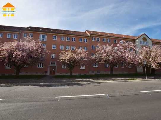 *** HIER lässt es sich leben! Tageslichtbad, Balkon in super Lage ***