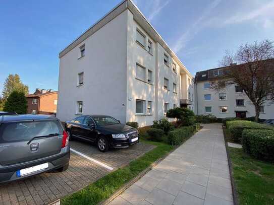 Renovierte 3,5-Zimmer-Wohnung im EG mit Balkon in Bochum Langendreer