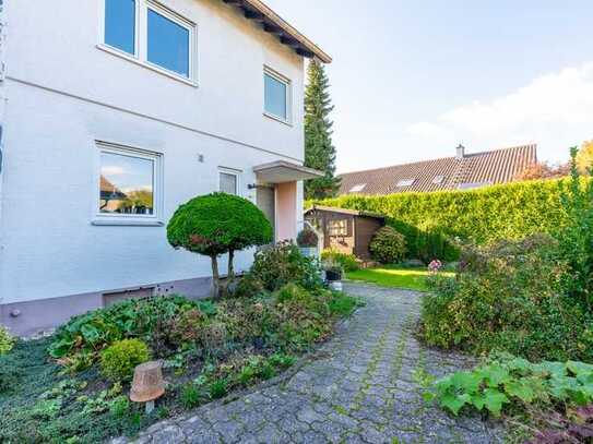 Großzügiges Reihenendhaus mit schönem Garten und Terrasse in ruhiger Lage von Dettenheim