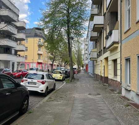 Geräumige Lagerfläche in Berlin-Lichtenberg zu vermieten!