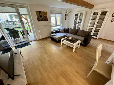 Wohnen wie im eigenen Haus – Großzügige 3-Zi.-Whg mit Terrasse und Garten