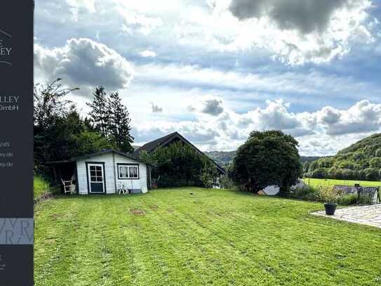 Grundstück mit Fernblick und Teilbaugenehmigung