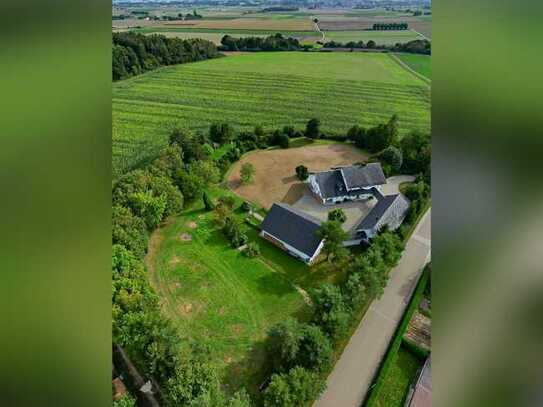 Traumhaftes Grundstück am Waldrand -Natur Pur-