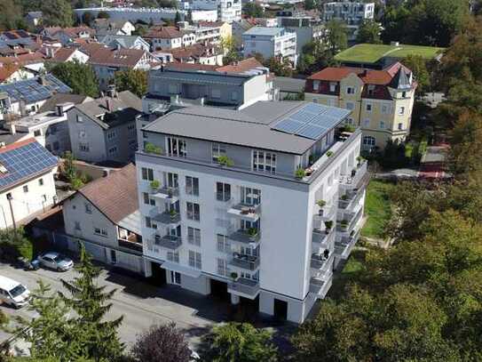 Das Flussquartier Kolbermoor | 3-Zimmer-Eckwohnung mit herrlichem Blick auf Wasser & Linden