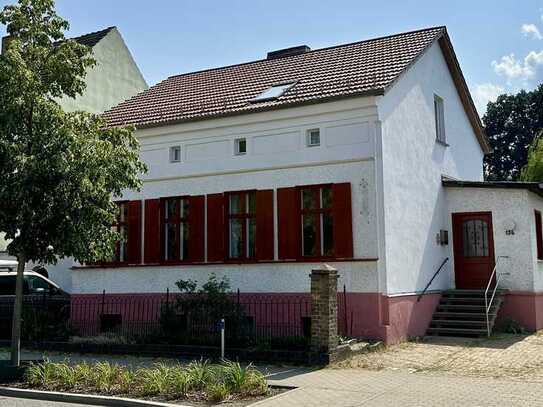 Schönes Haus mit 7 Zimmern in Potsdam-Mittelmark (Kreis), Werder (Havel)