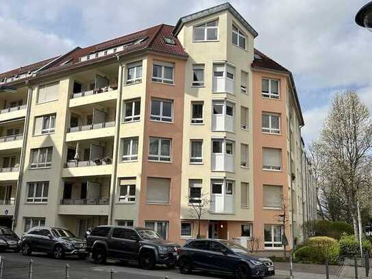 METZ IMMOBILIEN - ...und mitzubringen brauchen Sie nur ihre Kleider!