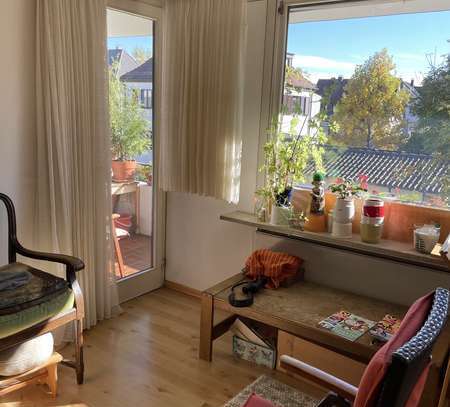 Schöne 3-Zimmer-Wohnung mit Balkon und EBK in Tübingen