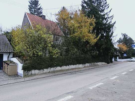 Erschlossenes Baugrundstück mit Altbestand in Reichertshausen-Steinkirchen! Nachbarbebauung!