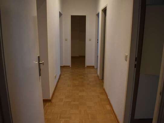 Schöne 3-Zimmer-Wohnung mit EBK in Berlin Wittenau (Reinickendorf)